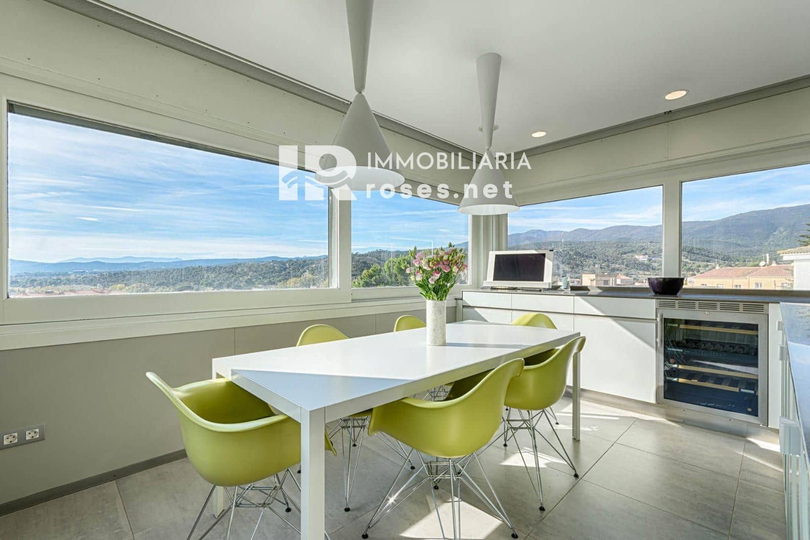 5 bedroom Villa for sale in La Jonquera with pool garage - € 890,000 (Ref: 9453434)