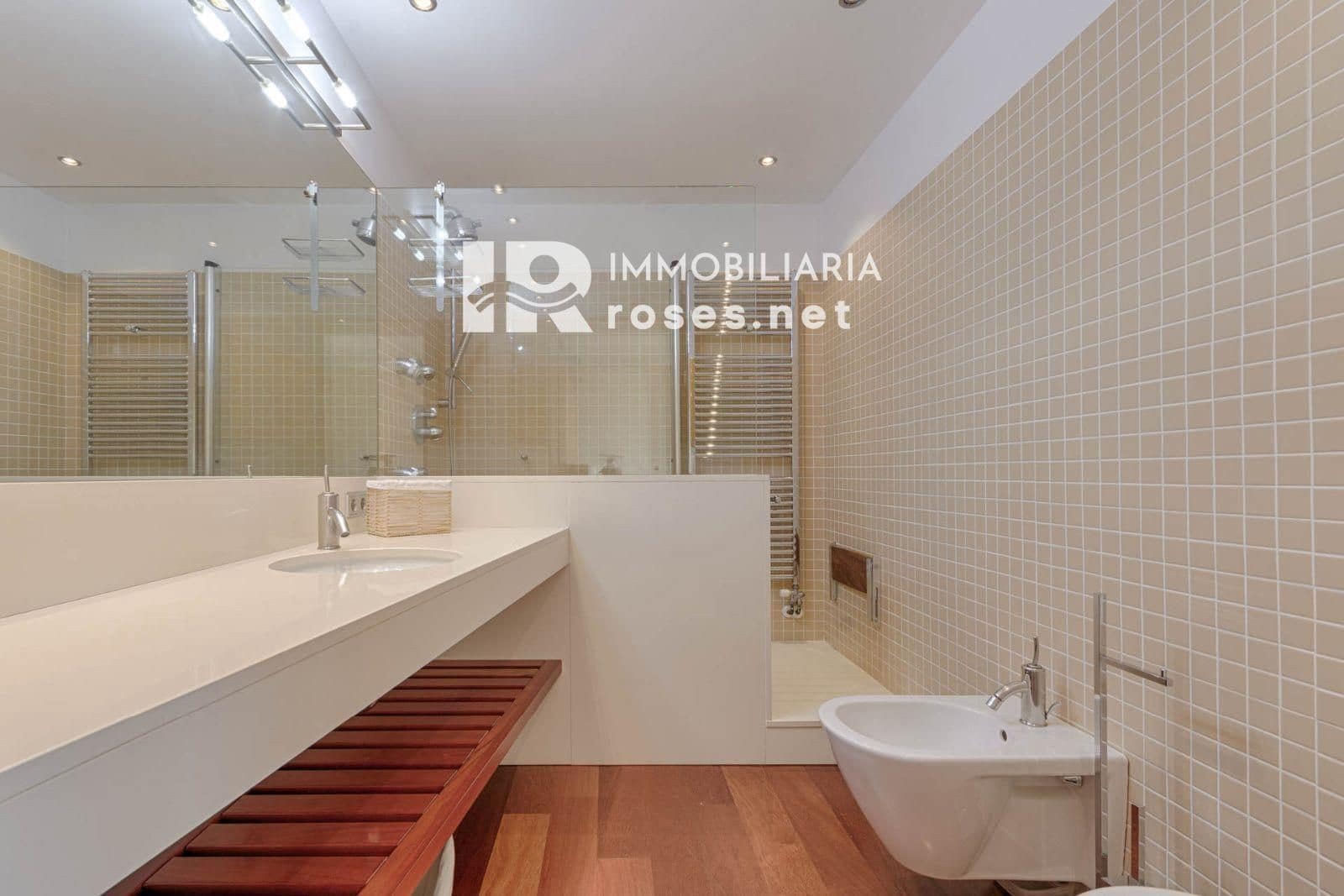 5 bedroom Villa for sale in La Jonquera with pool garage - € 890,000 (Ref: 9453434)