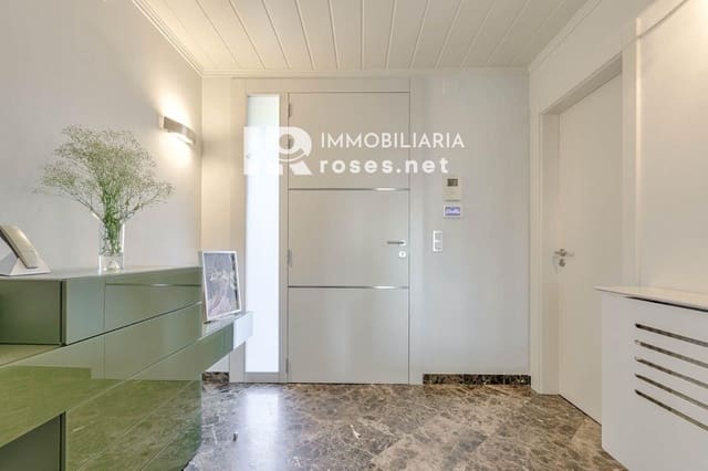 5 bedroom Villa for sale in La Jonquera with pool garage - € 890,000 (Ref: 9453434)