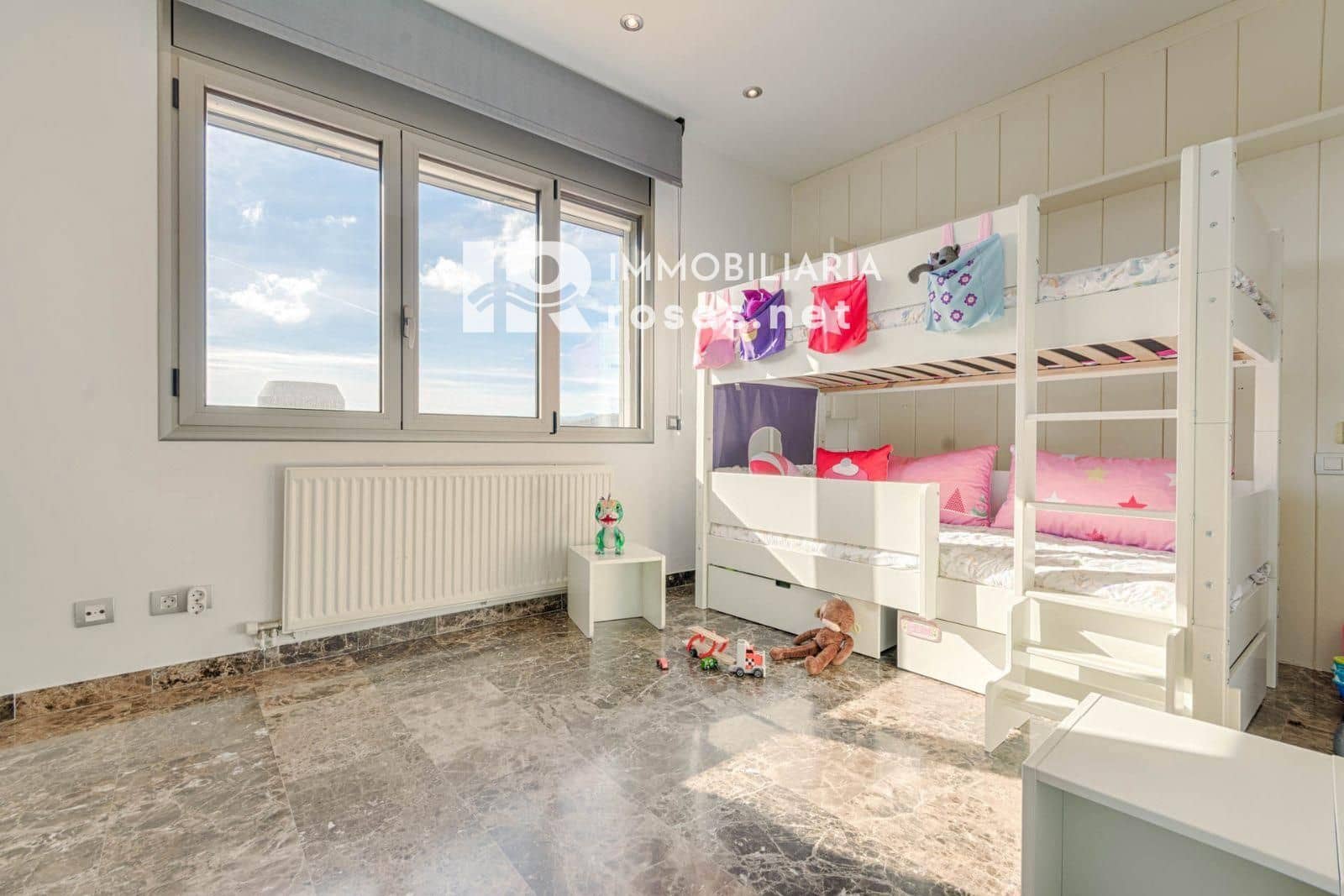 5 bedroom Villa for sale in La Jonquera with pool garage - € 890,000 (Ref: 9453434)