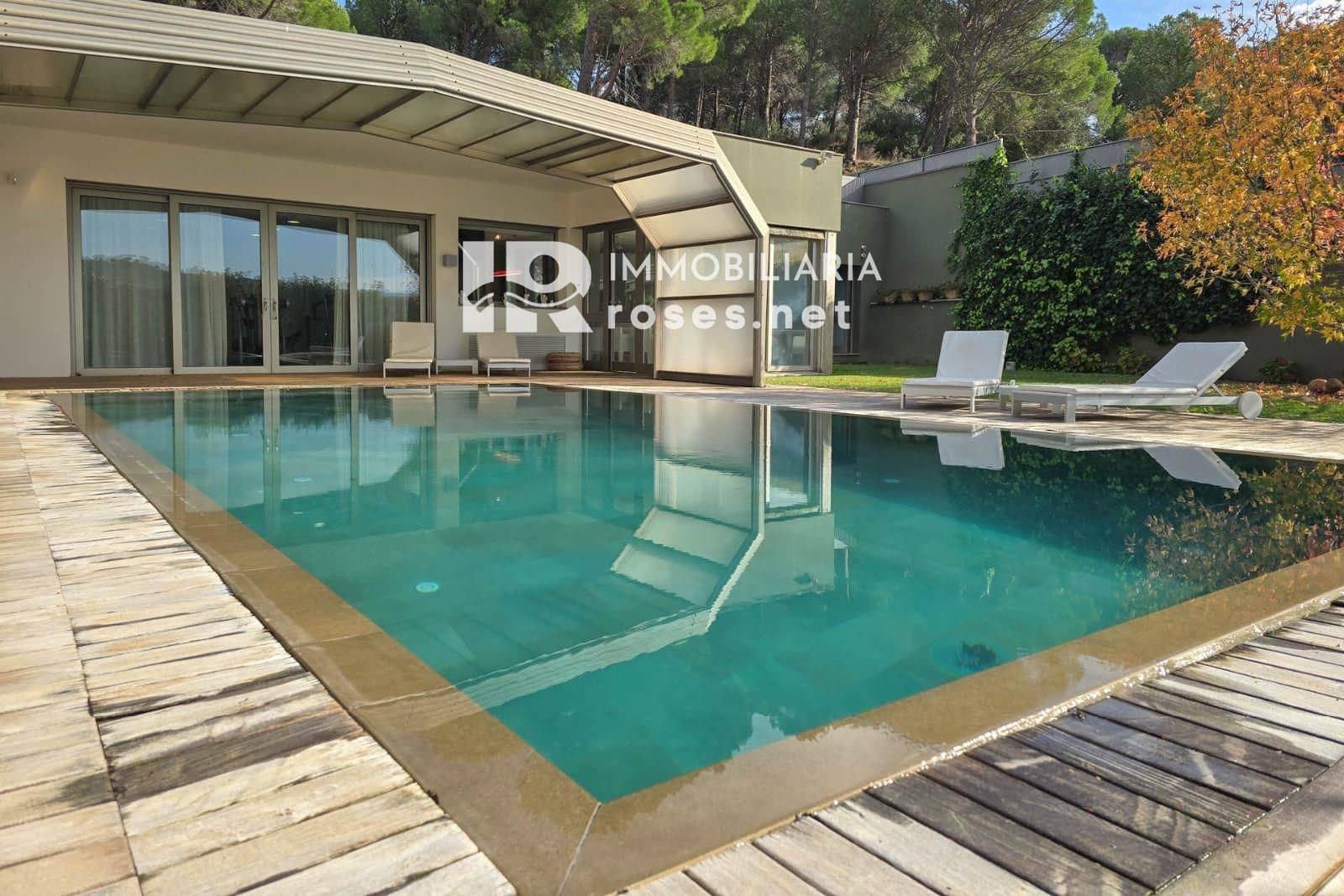 5 bedroom Villa for sale in La Jonquera with pool garage - € 890,000 (Ref: 9453434)