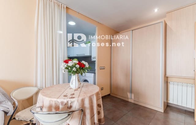 1 chambre Appartement à vendre à Roses - 169 000 € (Ref: 9453436)