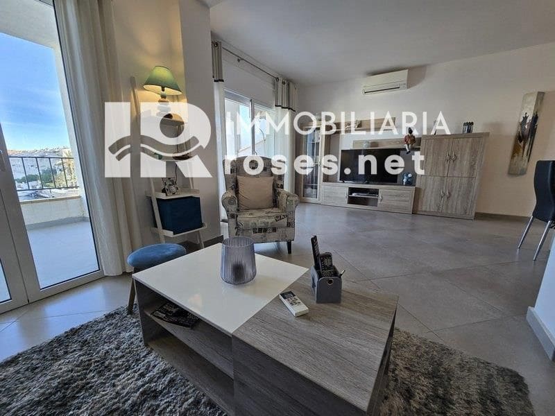 2 soverom Leilighet til salgs i Empuriabrava med svømmebasseng - € 249 000 (Ref: 9459500)