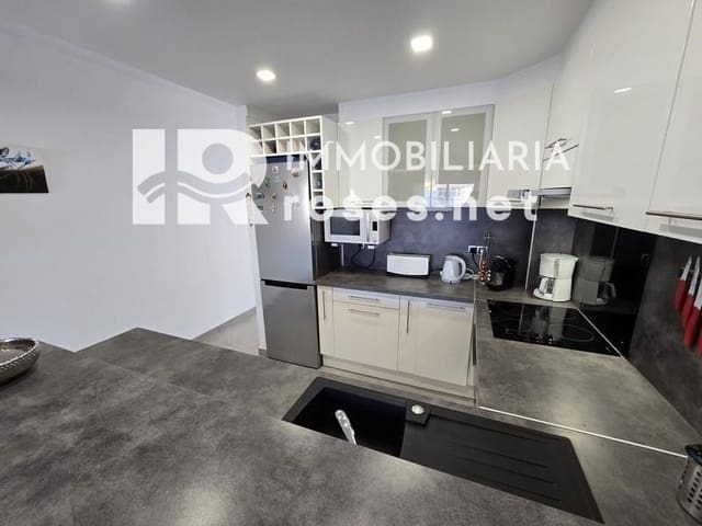 2 soveværelse Lejlighed til salg i Empuriabrava, Castelló d'Empúries med swimmingpool - € 249.000 (Ref: 9459500)