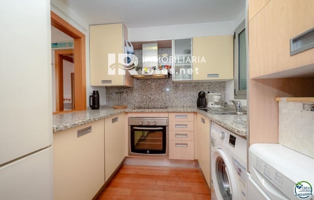 2 slaapkamer Flat te koop in Empuriabrava, Castelló d'Empúries - € 163.000 (Ref: 9481365)