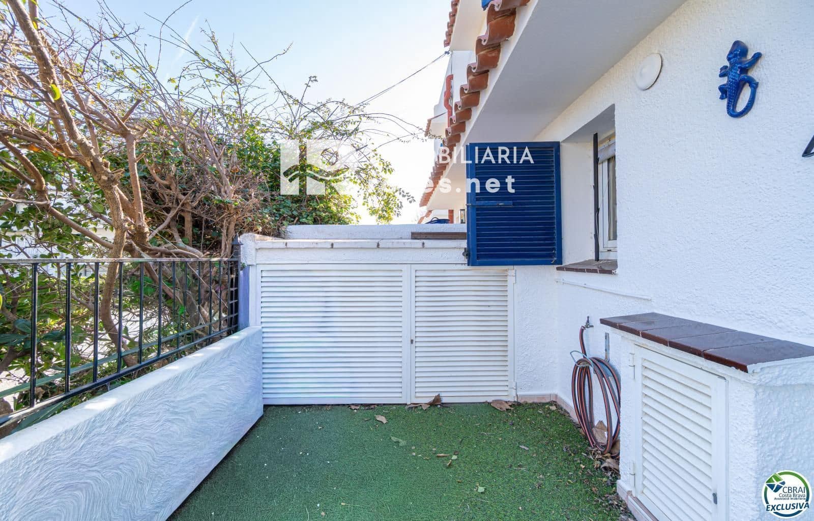 4 makuuhuone Omakotitalo myytävänä paikassa Empuriabrava mukana 
autotalli - 455 000 € (Ref: 9495305)