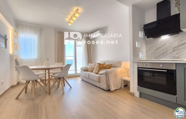 2 slaapkamer Flat te koop in Empuriabrava, Castelló d'Empúries - € 175.000 (Ref: 9509392)