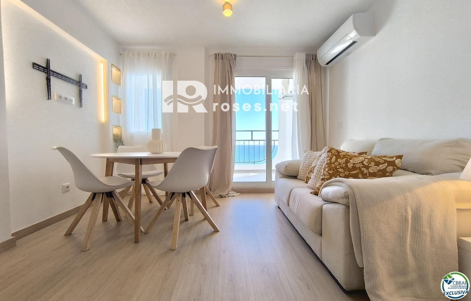 2 bedroom Flat for sale in Empuriabrava - € 175,000 (Ref: 9509392)