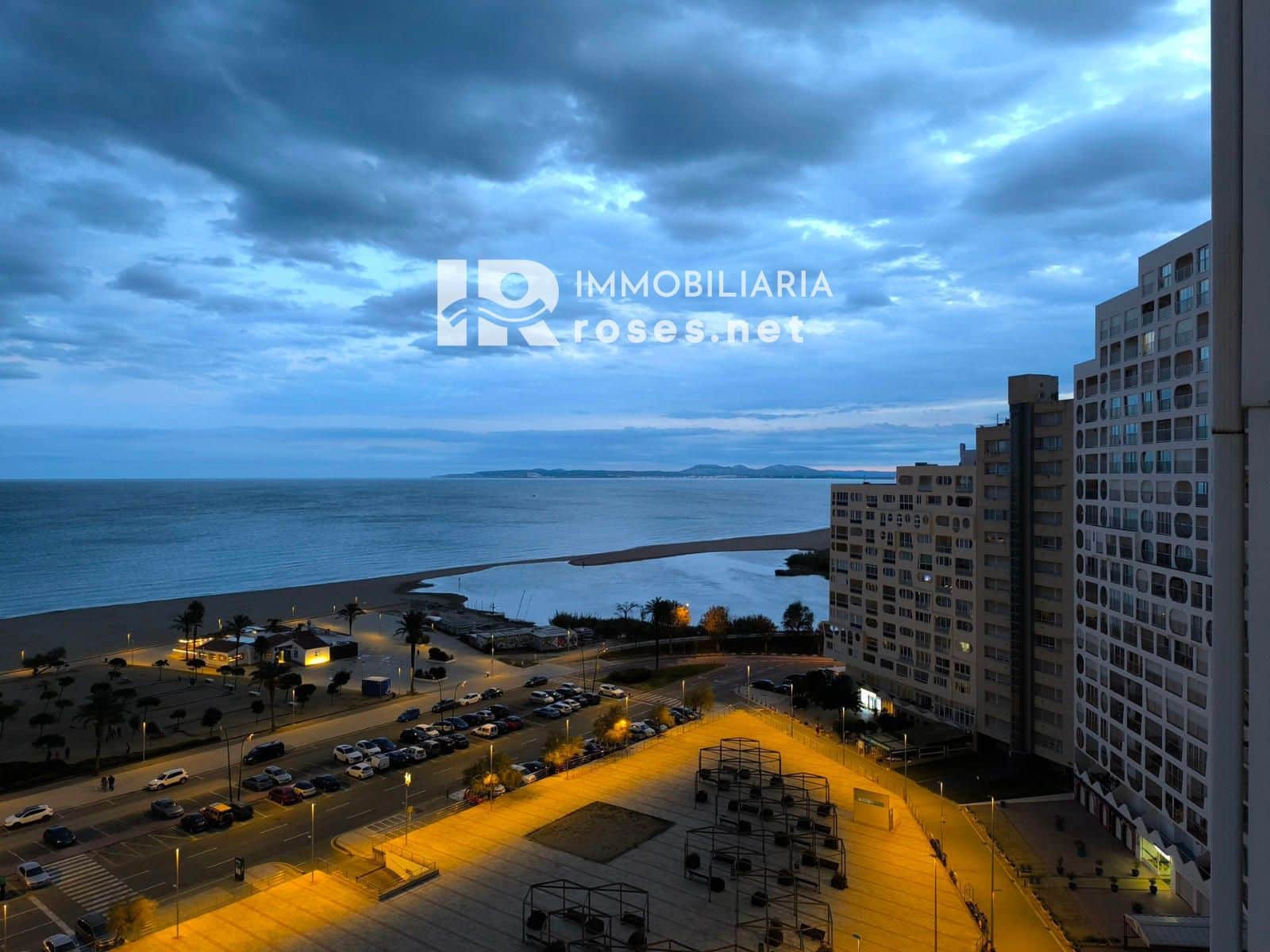 2 bedroom Flat for sale in Empuriabrava - € 175,000 (Ref: 9509392)