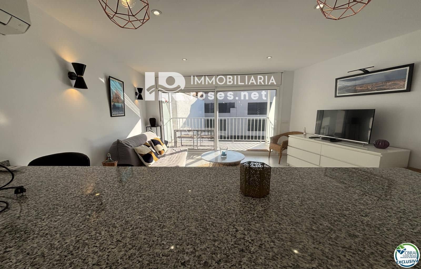 1 bedroom Flat for sale in Roses - € 215,000 (Ref: 9521598)