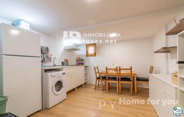 2 slaapkamer Villa te koop in Castelló d'Empúries - € 129.000 (Ref: 9528596)