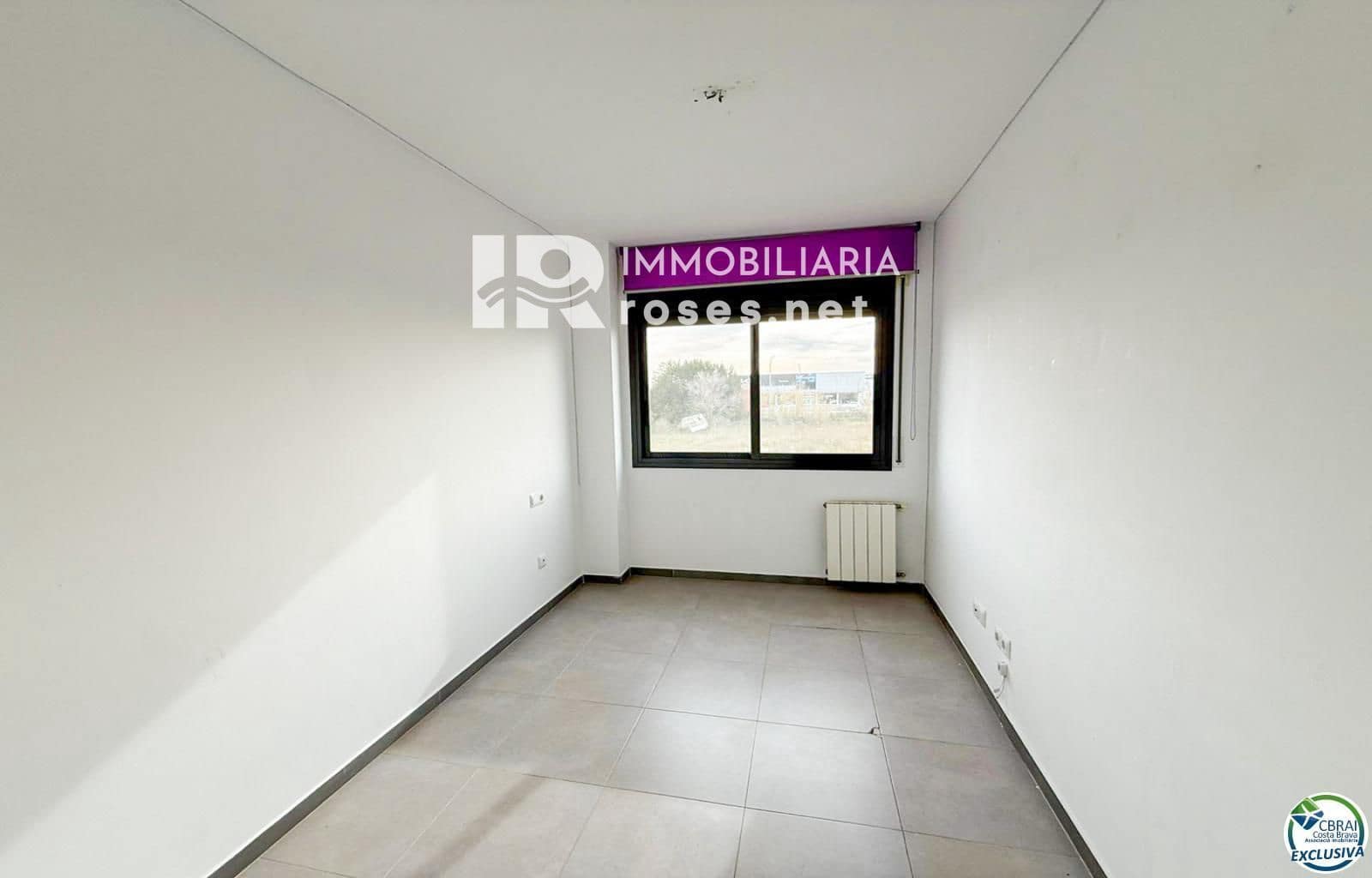 3 bedroom Flat for sale in Figueres with pool garage - € 275,000 (Ref: 9534454)