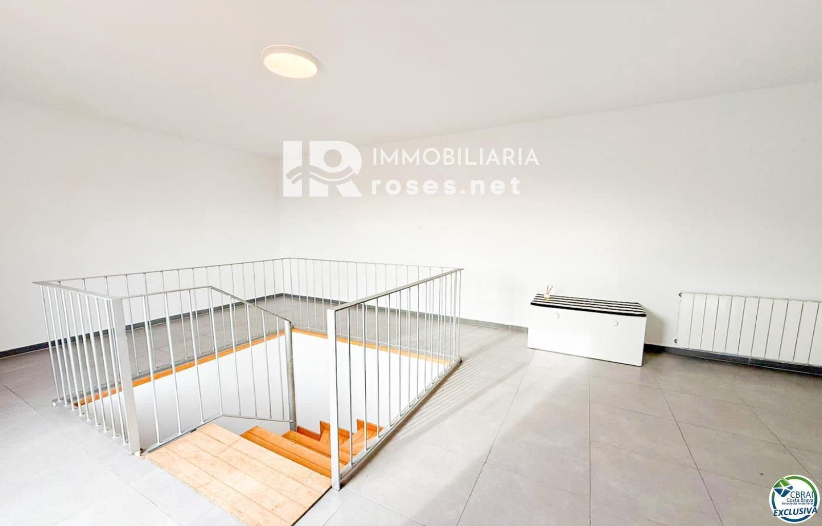 3 bedroom Flat for sale in Figueres with pool garage - € 275,000 (Ref: 9534454)