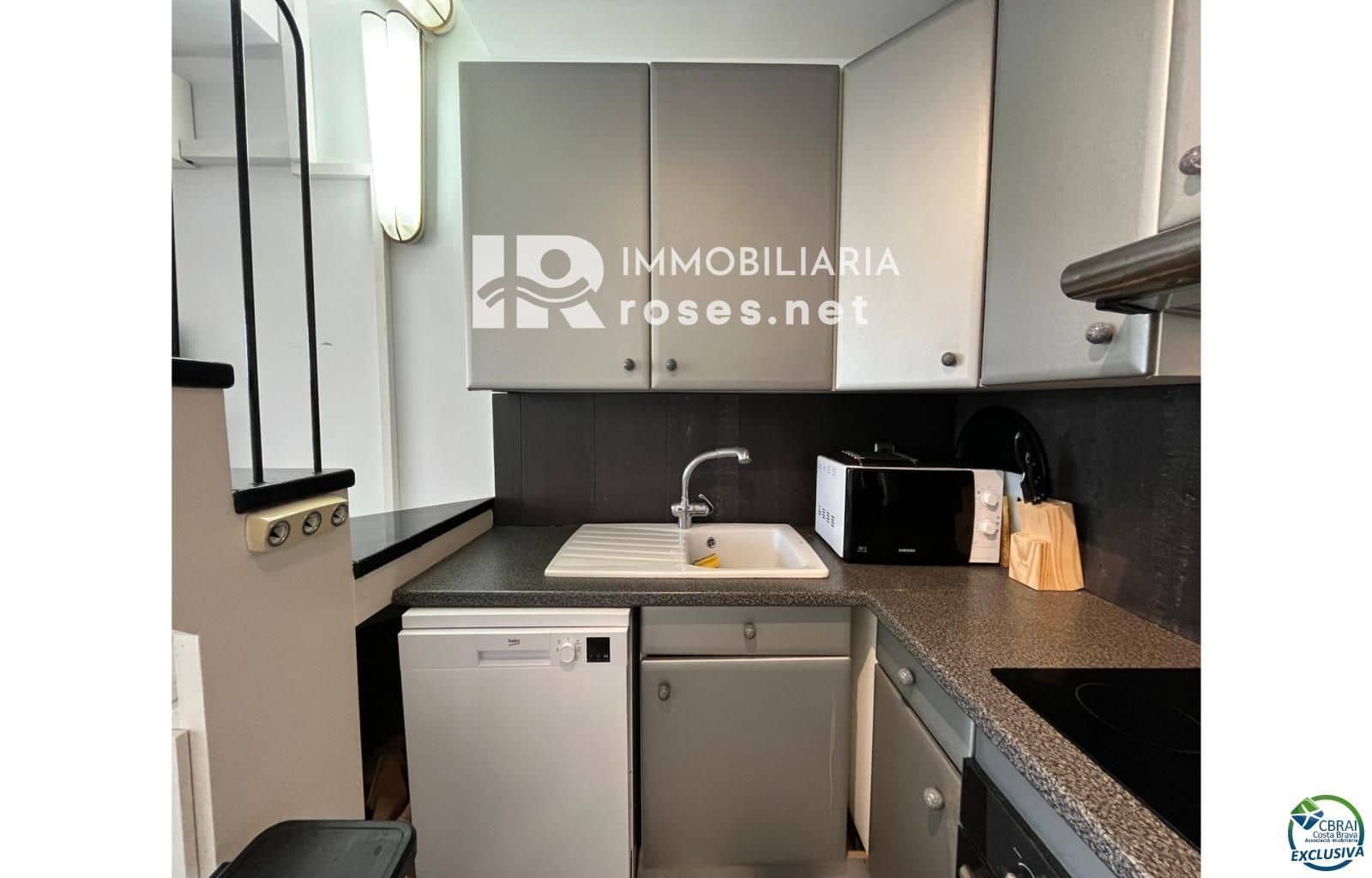 3 chambre Maison de Ville à vendre à Empuriabrava avec piscine garage - 595 000 € (Ref: 9538921)