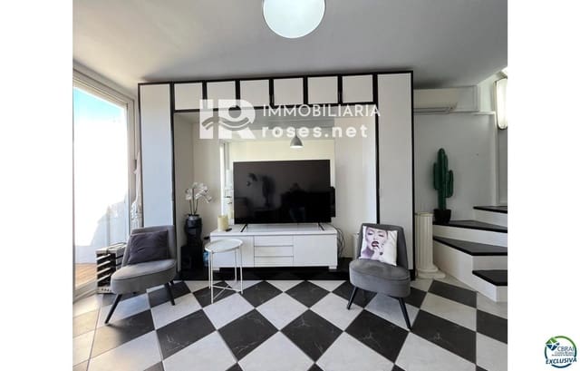 3 sypialnia Dom na sprzedaż w Empuriabrava, Castelló d'Empúries z basenem garażem - 595 000 € (Ref: 9538921)