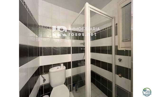 3 sypialnia Dom na sprzedaż w Empuriabrava, Castelló d'Empúries z basenem garażem - 595 000 € (Ref: 9538921)