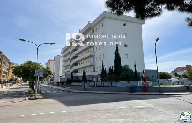 3 sovrum Lägenhet till salu i Santa Margarida, Roses med pool - 225 000 € (Ref: 9538922)