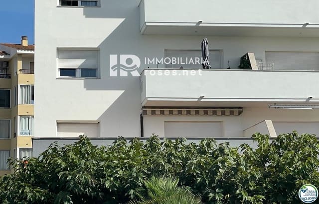 3 sovrum Lägenhet till salu i Santa Margarida, Roses med pool - 225 000 € (Ref: 9538922)