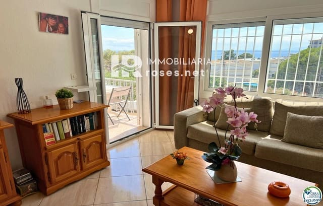 Piso de 2 habitaciones en Roses en venta - 320.000 € (Ref: 9548605)