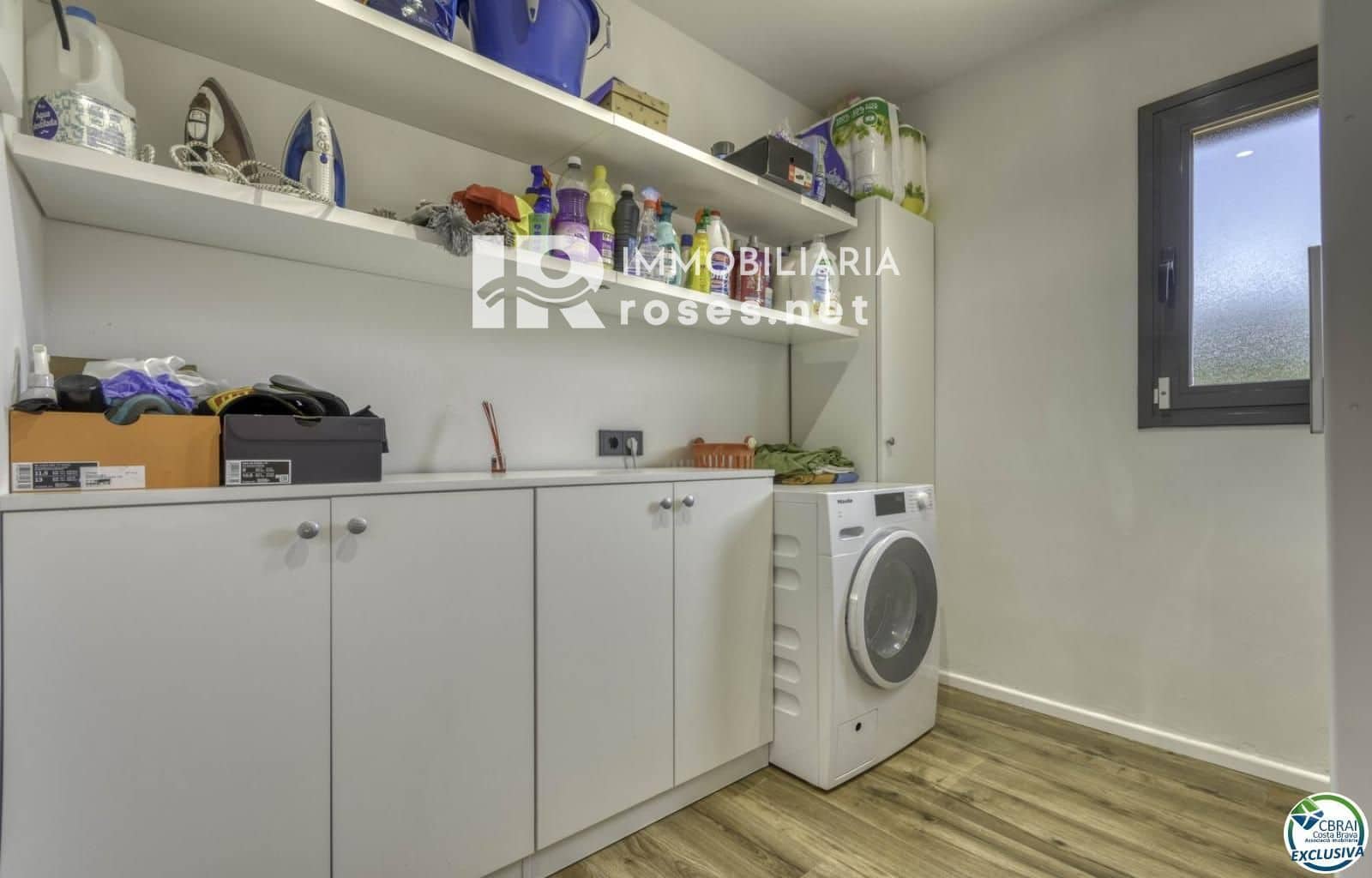 4 bedroom Villa for sale in Cistella with pool garage - € 730,000 (Ref: 9548606)