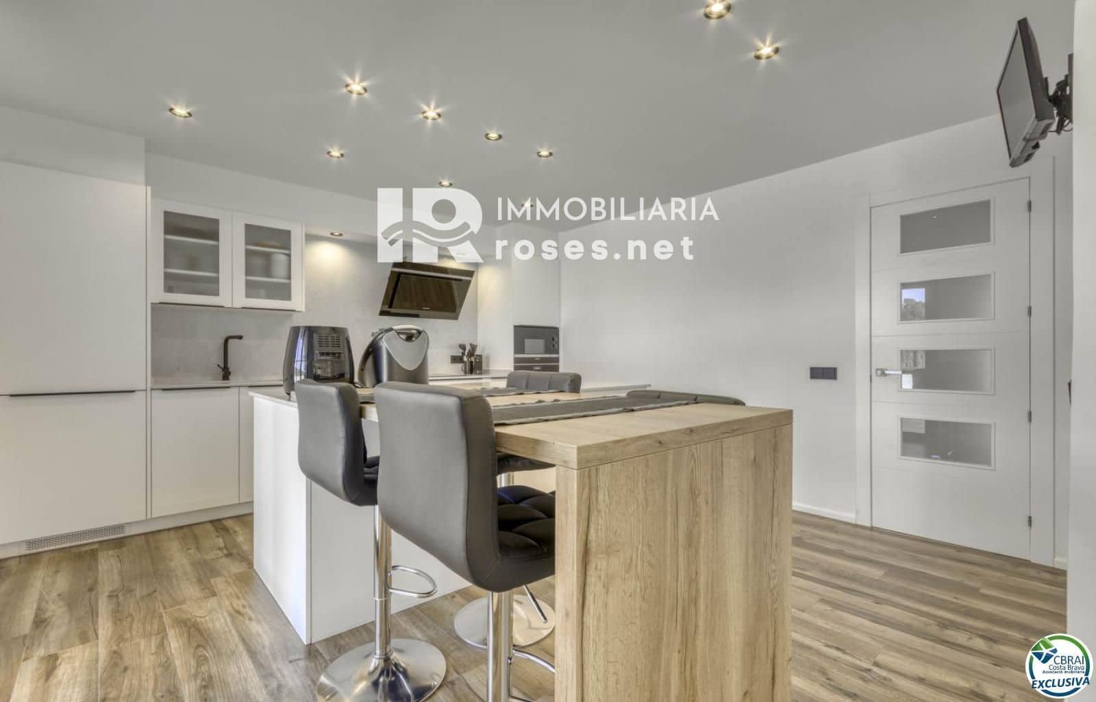 4 bedroom Villa for sale in Cistella with pool garage - € 730,000 (Ref: 9548606)