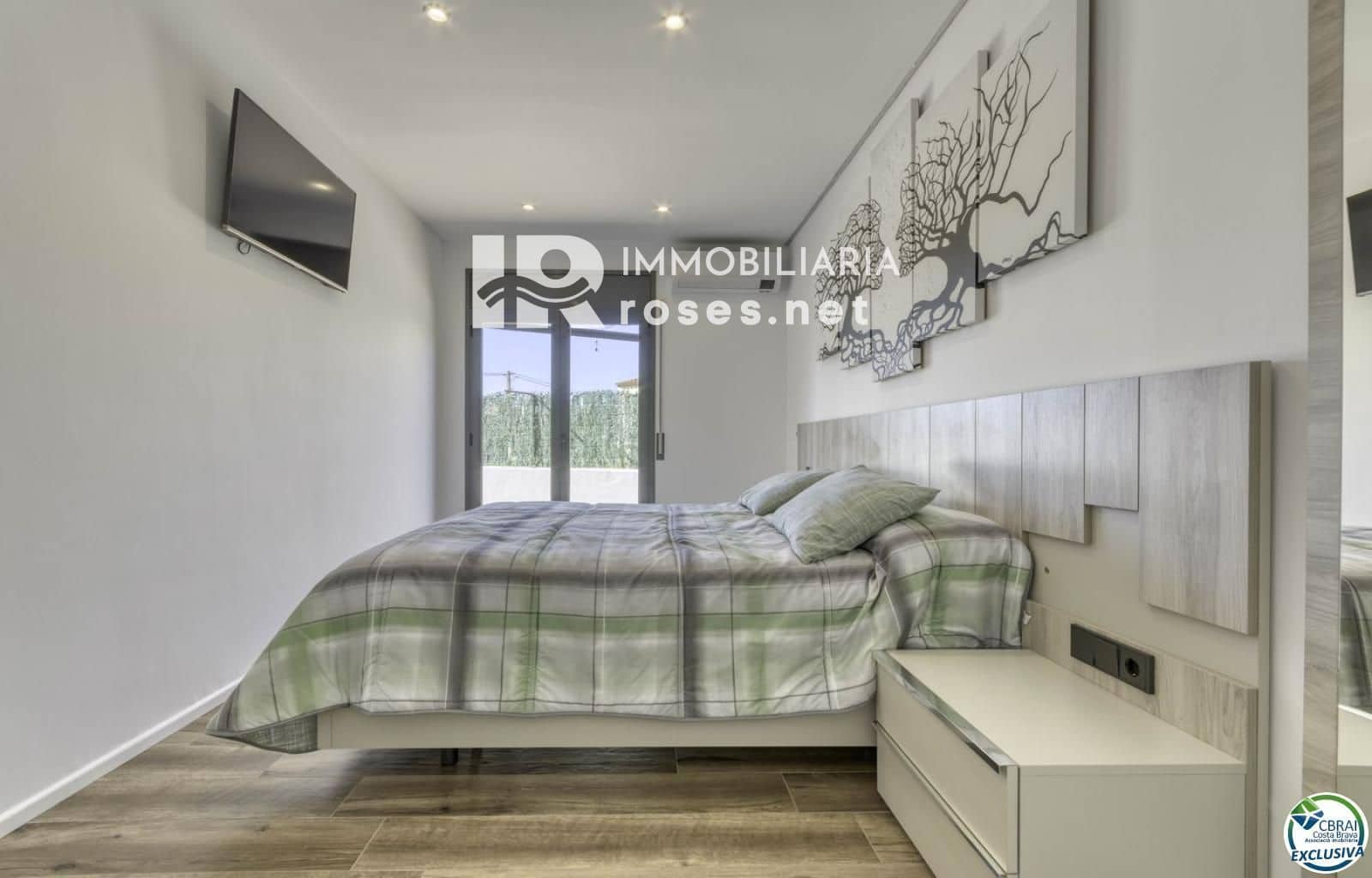 4 bedroom Villa for sale in Cistella with pool garage - € 730,000 (Ref: 9548606)