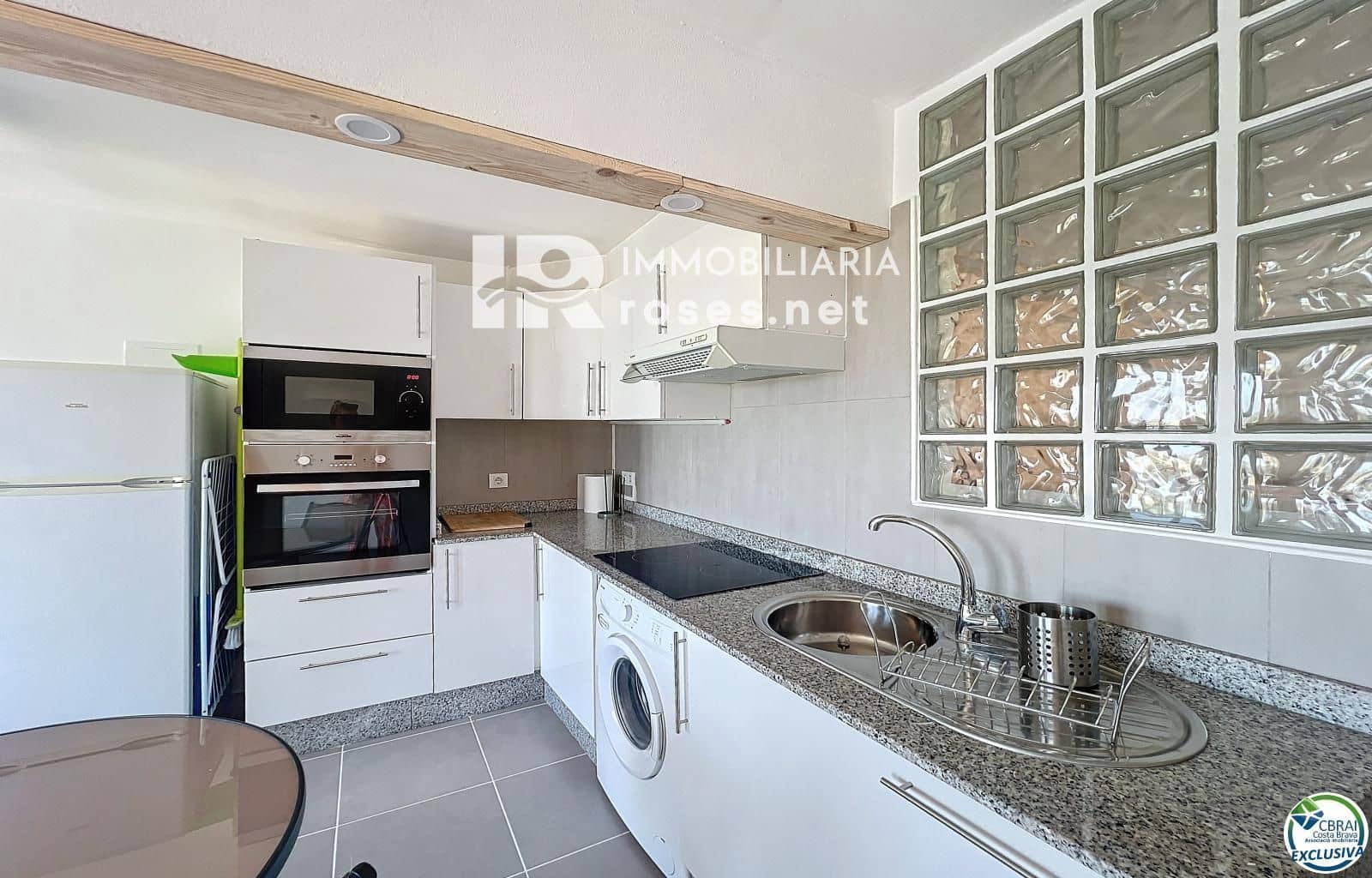 Flat te koop in Empuriabrava - € 119.000 (Ref: 9566750)