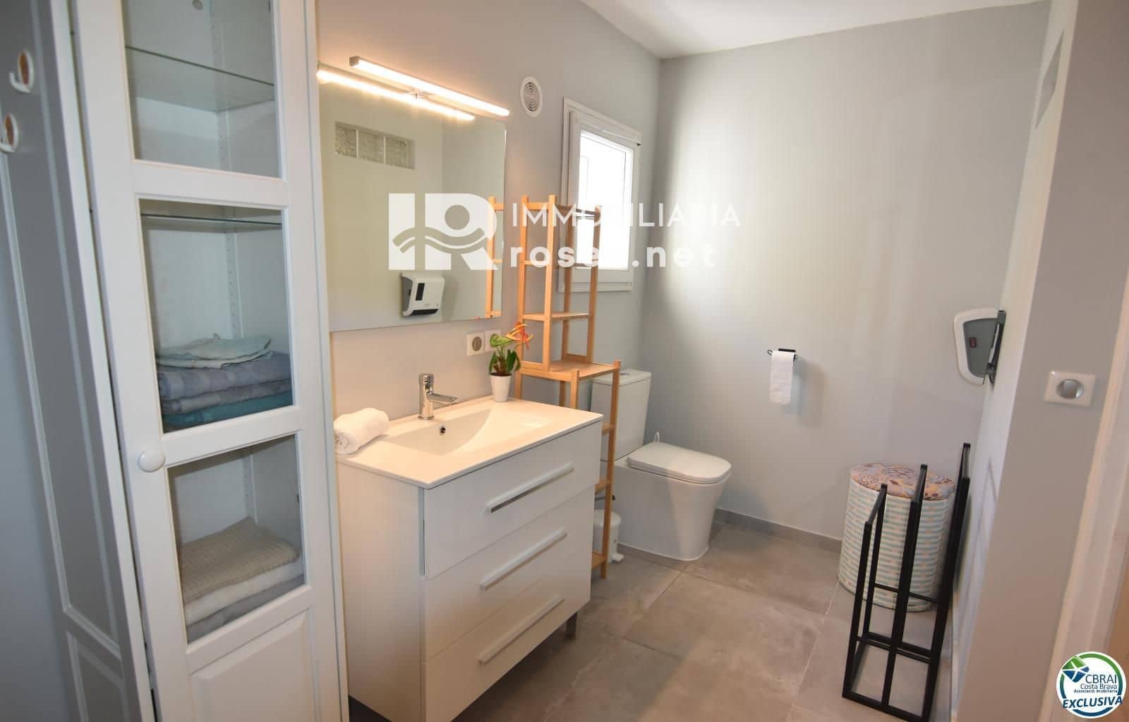 3 slaapkamer Villa te koop in Roses - € 395.000 (Ref: 9569259)