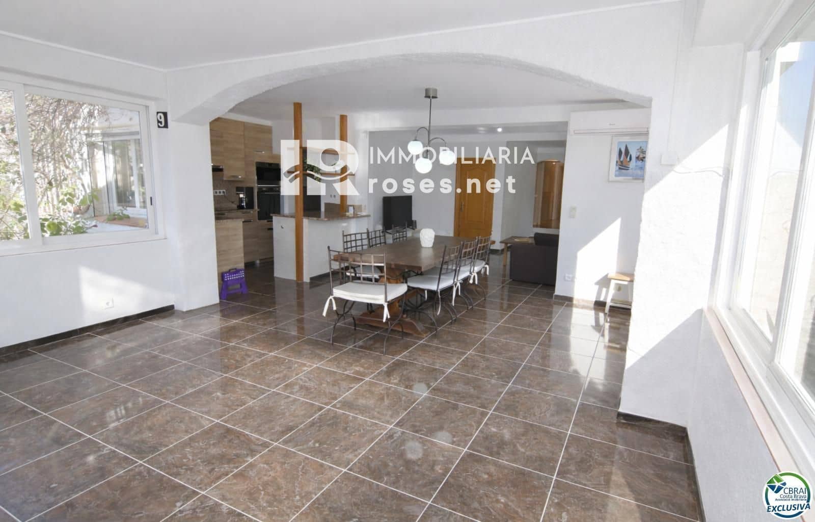 3 slaapkamer Villa te koop in Roses - € 395.000 (Ref: 9569259)