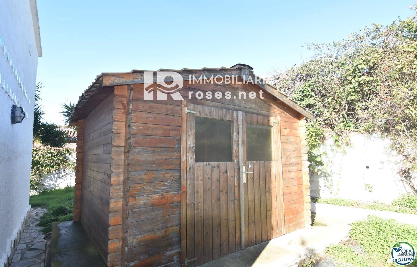 3 slaapkamer Villa te koop in Roses - € 395.000 (Ref: 9569259)