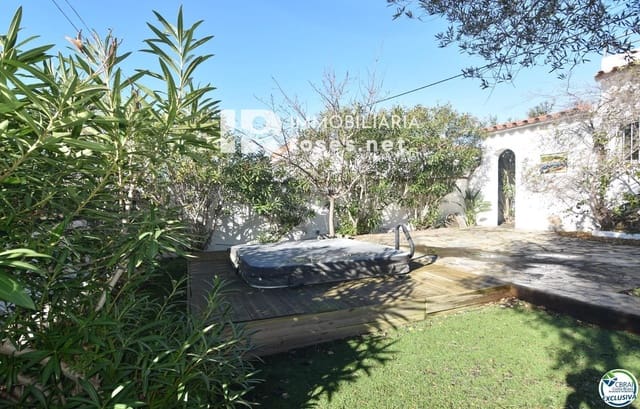 3 slaapkamer Villa te koop in Roses - € 395.000 (Ref: 9569259)