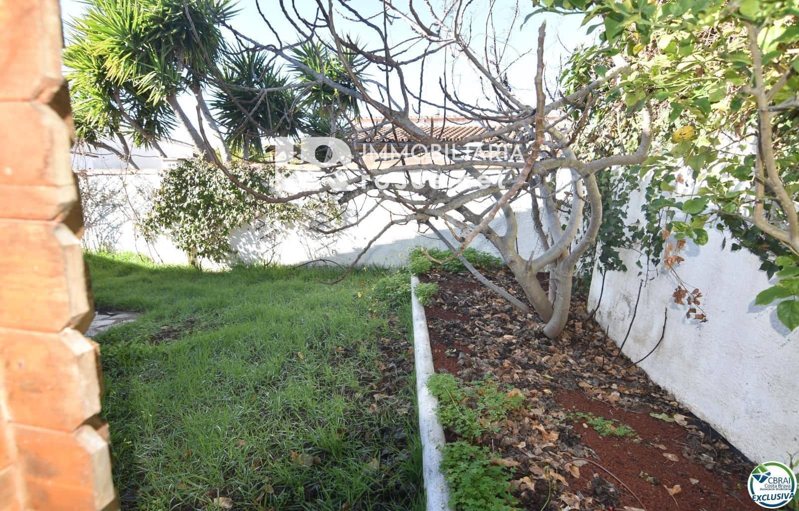 3 slaapkamer Villa te koop in Roses - € 395.000 (Ref: 9569259)