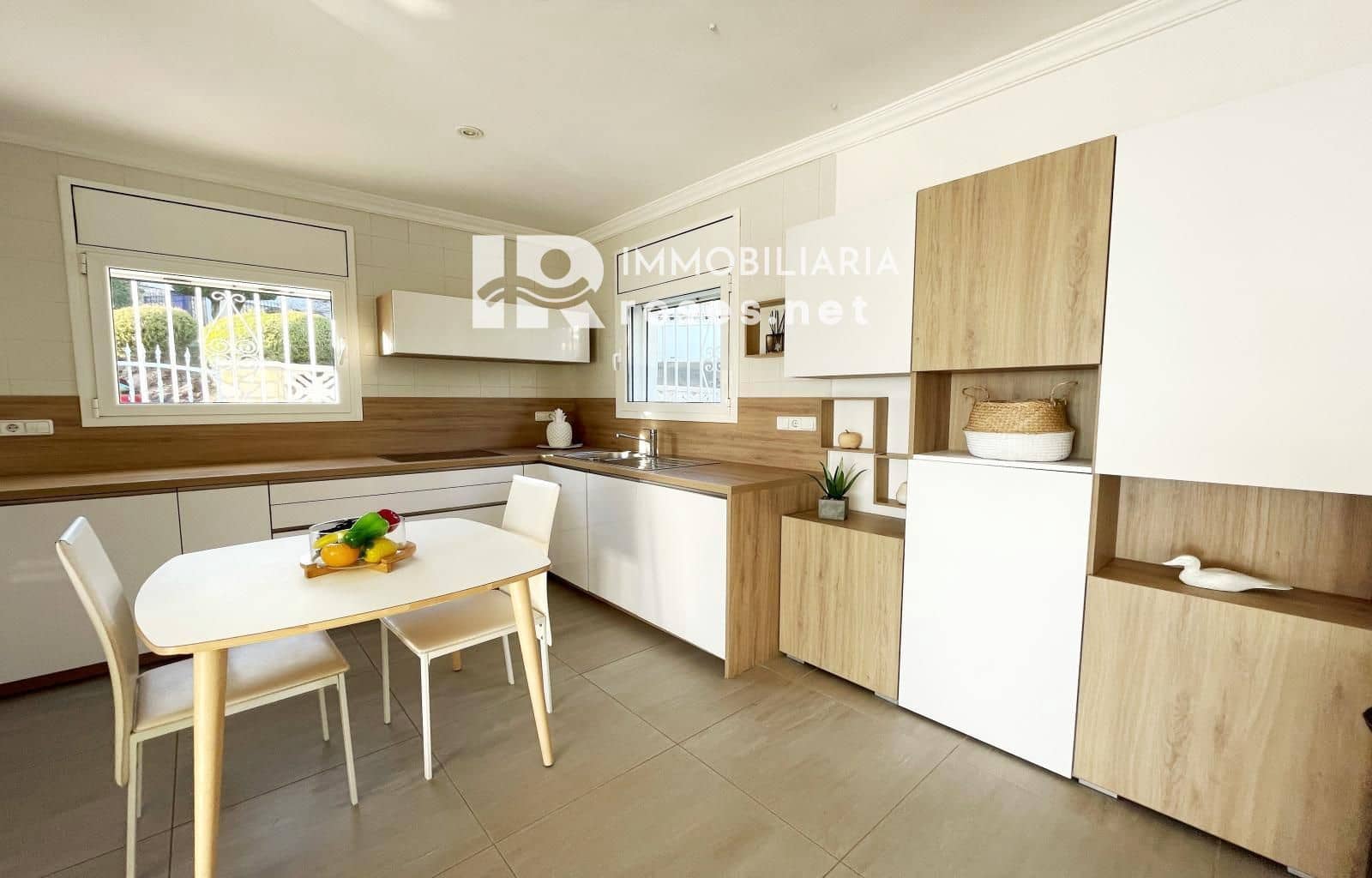 4 soveværelse Villa til salg i El Mas Fumats med swimmingpool garage - € 799.000 (Ref: 9569260)