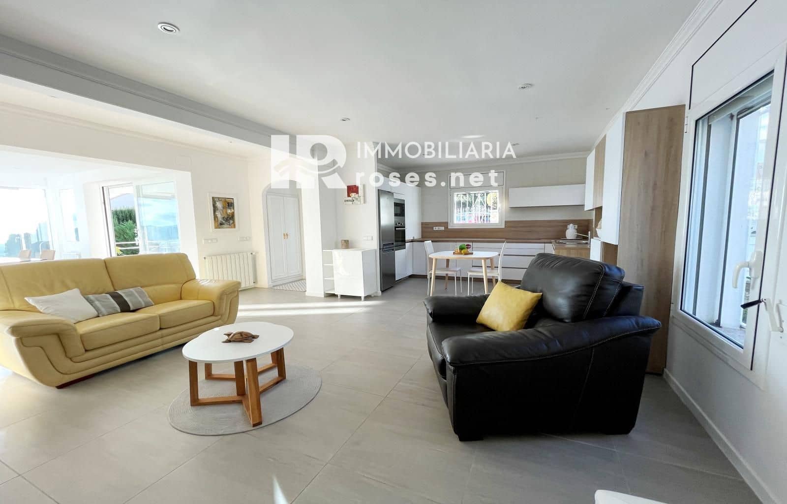 4 soveværelse Villa til salg i El Mas Fumats med swimmingpool garage - € 799.000 (Ref: 9569260)