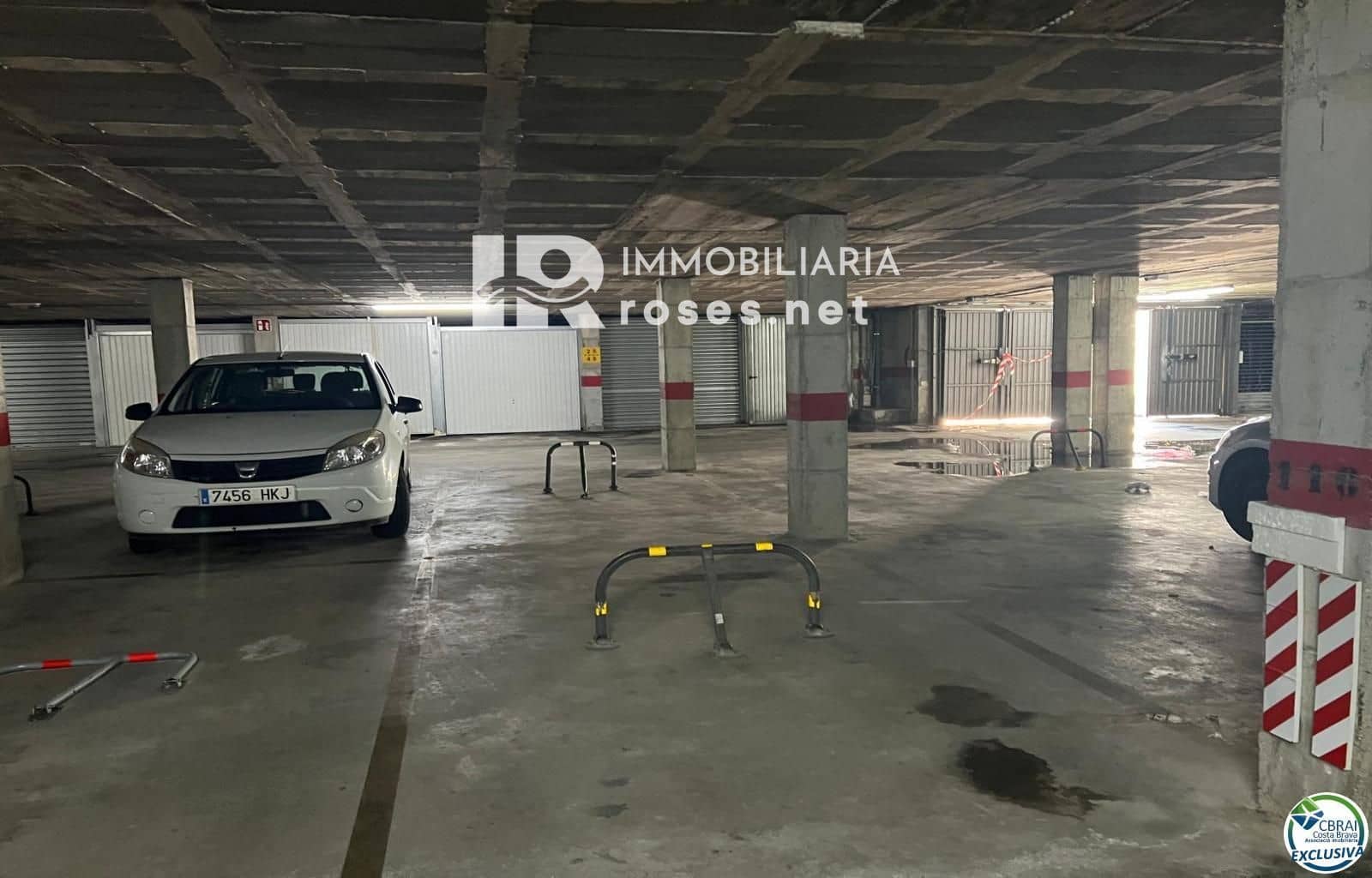 Garage till salu i Empuriabrava - 19 000 € (Ref: 9571623)