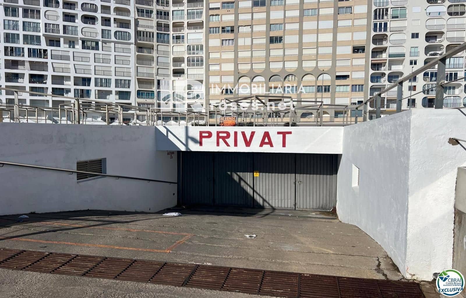 Garage till salu i Empuriabrava - 19 000 € (Ref: 9571623)