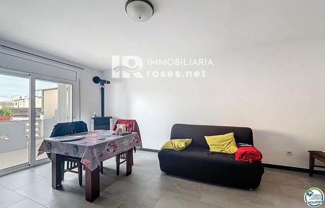 2 slaapkamer Huis te koop in Empuriabrava, Castelló d'Empúries met zwembad - € 179.000 (Ref: 9587986)