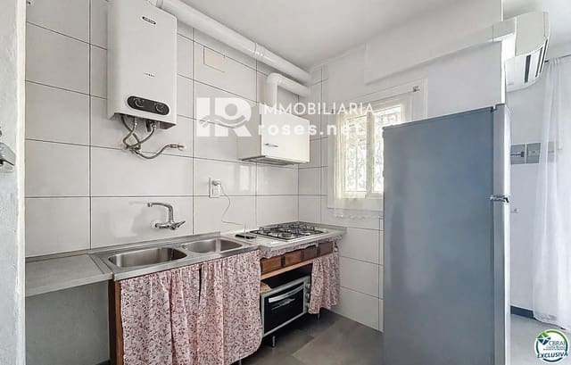 2 slaapkamer Huis te koop in Empuriabrava, Castelló d'Empúries met zwembad - € 179.000 (Ref: 9587986)