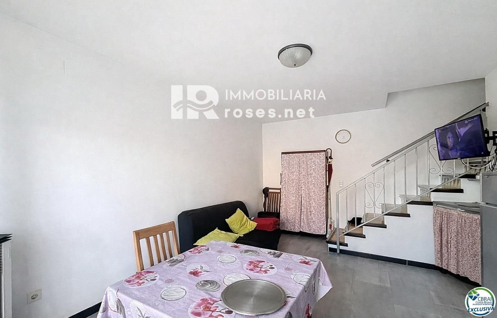 2 soveværelse Byhus til salg i Empuriabrava med swimmingpool - € 179.000 (Ref: 9587986)