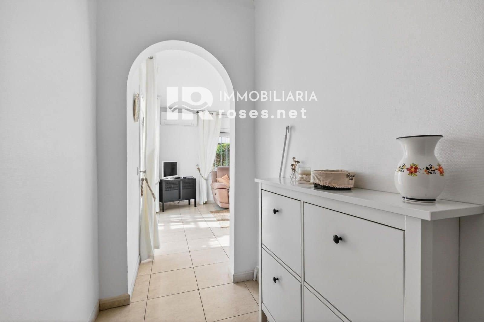 2 makuuhuone Asunto myytävänä paikassa Roses - 175 000 € (Ref: 9605454)