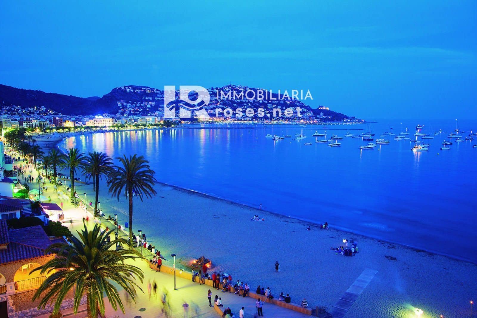 2 makuuhuone Asunto myytävänä paikassa Roses - 175 000 € (Ref: 9605454)