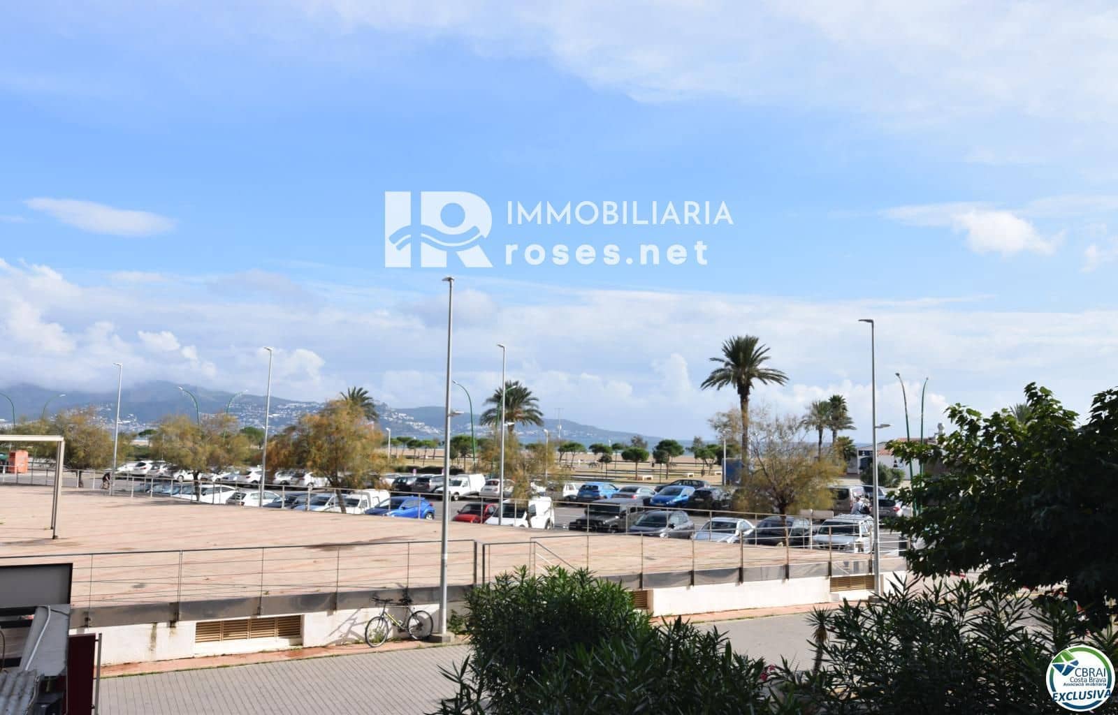 2 bedroom Flat for sale in Empuriabrava - € 215,000 (Ref: 9609556)
