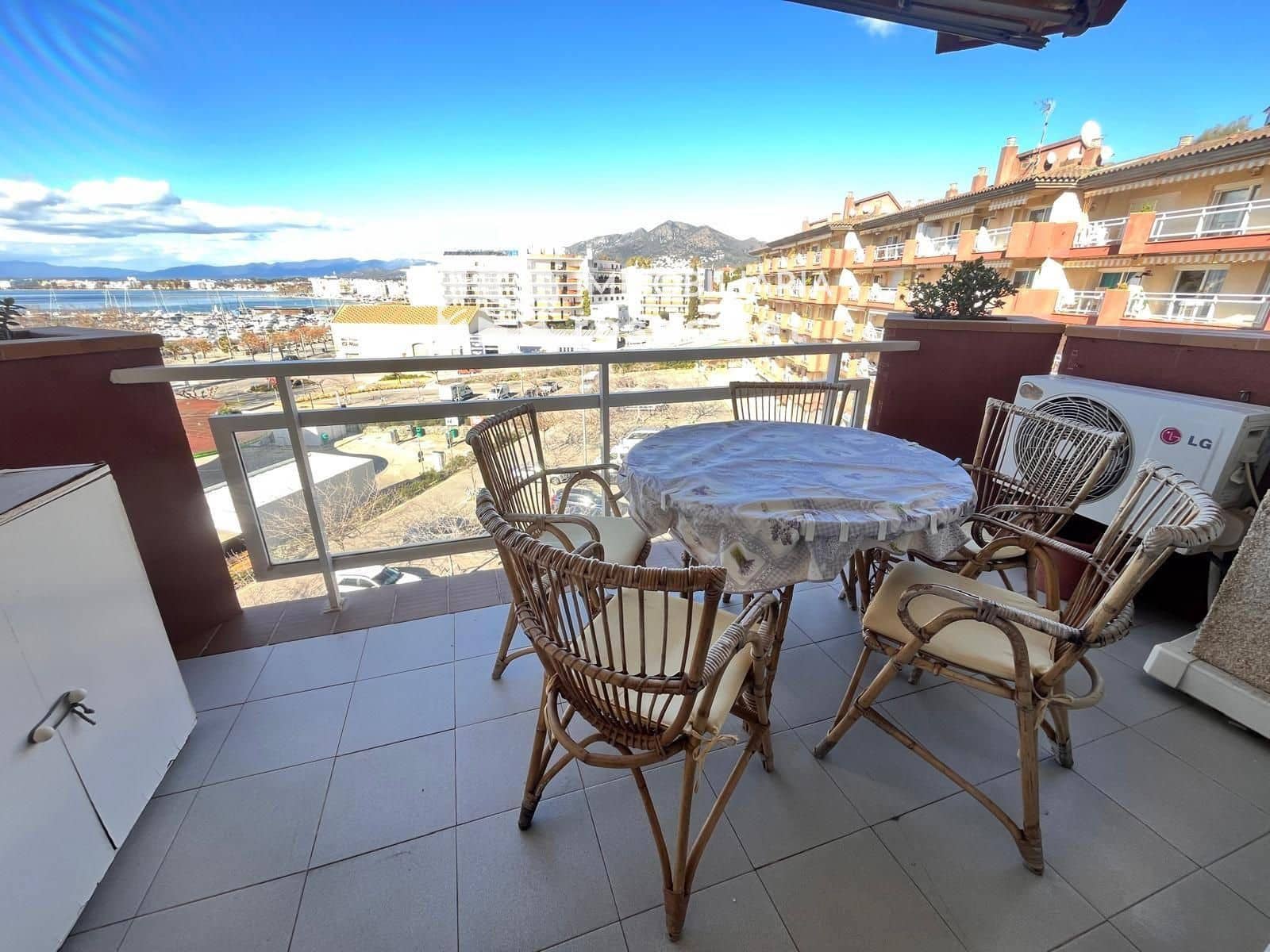 2 soveværelse Lejlighed til salg i Roses - € 285.000 (Ref: 9609557)