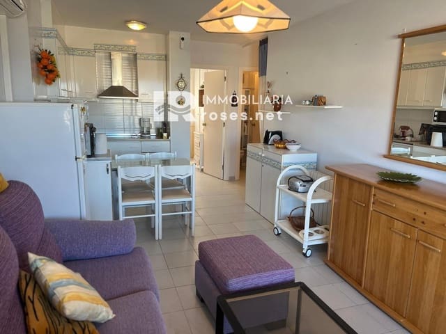 2 soveværelse Lejlighed til salg i Roses - € 285.000 (Ref: 9609557)