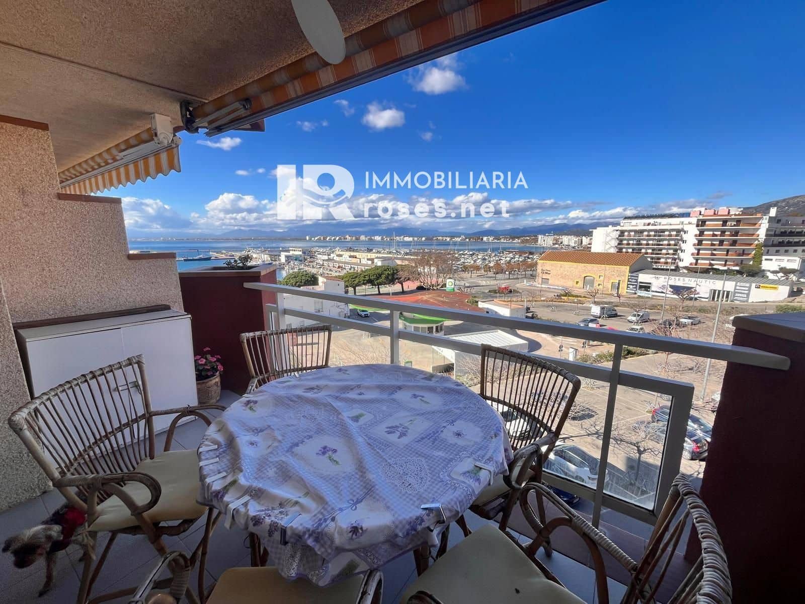 2 soveværelse Lejlighed til salg i Roses - € 285.000 (Ref: 9609557)