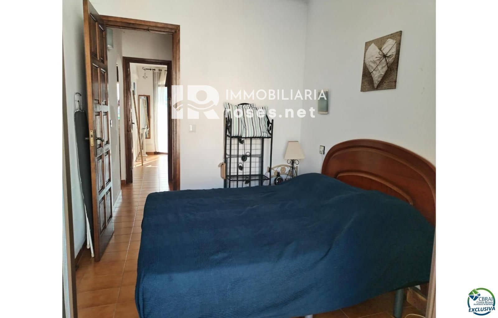 Piso de 2 habitaciones en Empuriabrava en venta - 255.000 € (Ref: 9628004)