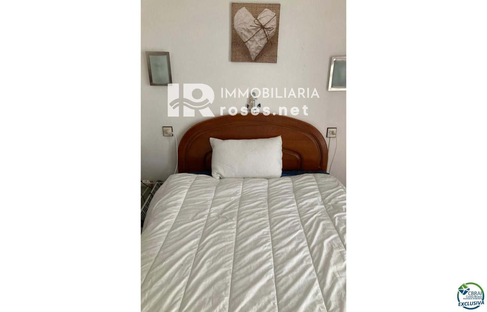 Piso de 2 habitaciones en Empuriabrava en venta - 255.000 € (Ref: 9628004)