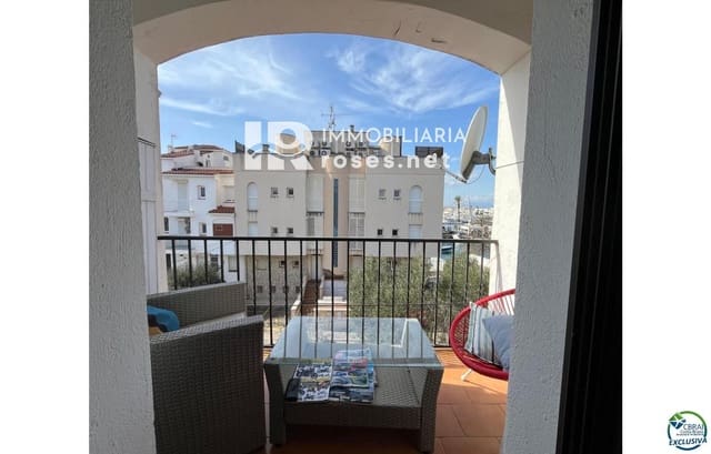 Piso de 2 habitaciones en Empuriabrava, Castelló d'Empúries en venta - 255.000 € (Ref: 9628004)