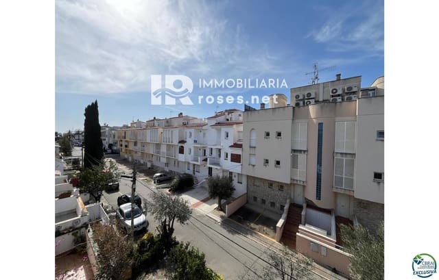 Piso de 2 habitaciones en Empuriabrava, Castelló d'Empúries en venta - 255.000 € (Ref: 9628004)