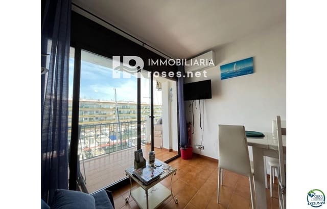 Piso de 2 habitaciones en Empuriabrava, Castelló d'Empúries en venta - 255.000 € (Ref: 9628004)